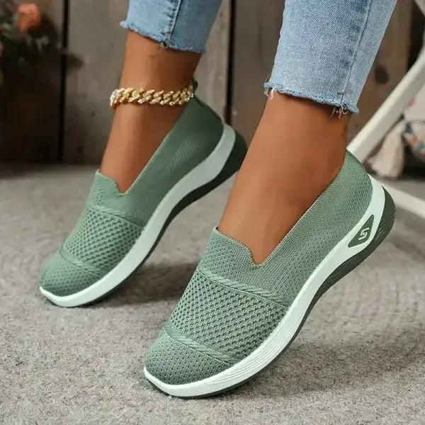 [Summer Trends 2025] Women's Breathable Knit Sneakers: Lightweight Comfort Every Step